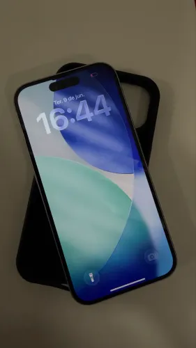 iPhone 15, impecável, usado pouquíssimo 