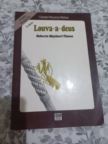 Livro: Louva a deus