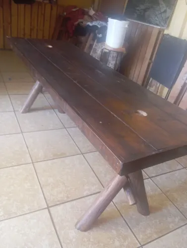 Mesa de madeira, antiguidade rara