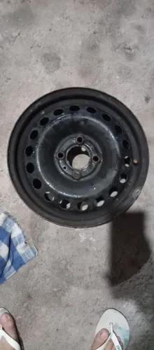 Vendo essa roda aro 14 $200
