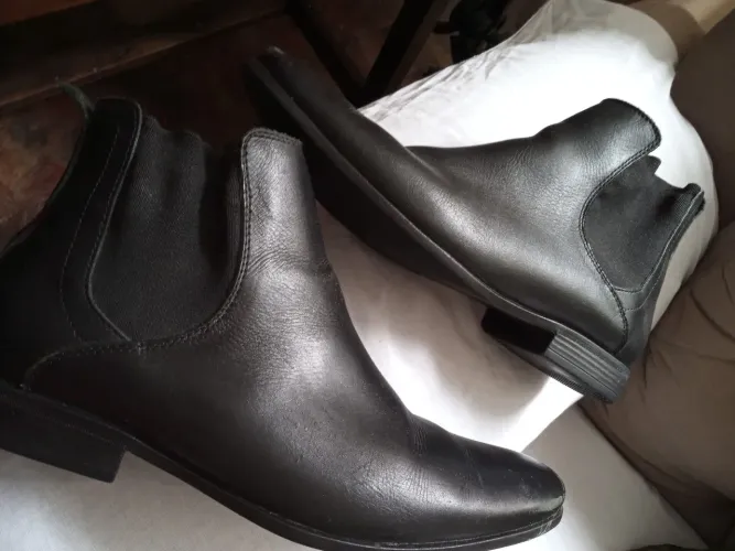 Bota masculina Satinato