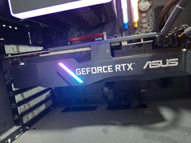 Nvidia RTX Asus 2080 super 8gb