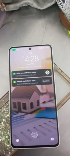 Vendo esse celular