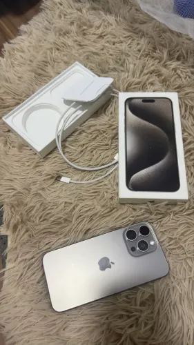 IPHONE 15 PRO MAX