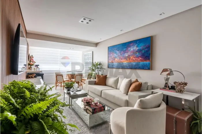 Apartamento Casa Amarela, reformado, 02 suítes, 85m², 01 vaga de garagem