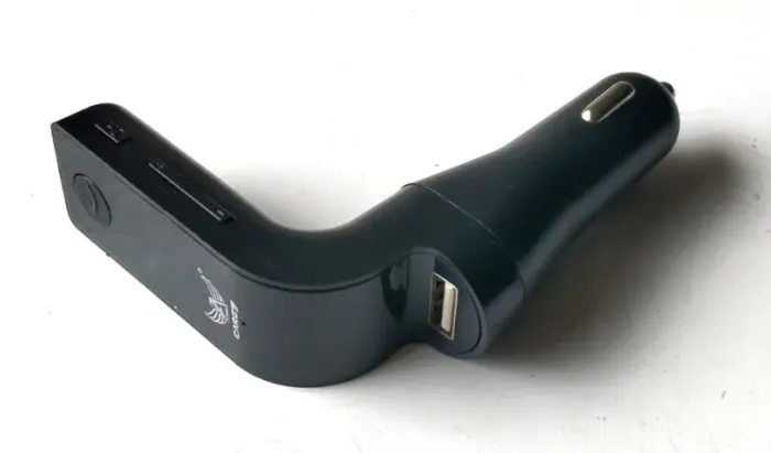Transmissor Carregador Veicular FM Bluetooth - Altomex CARG7 - Usado - Funcionando