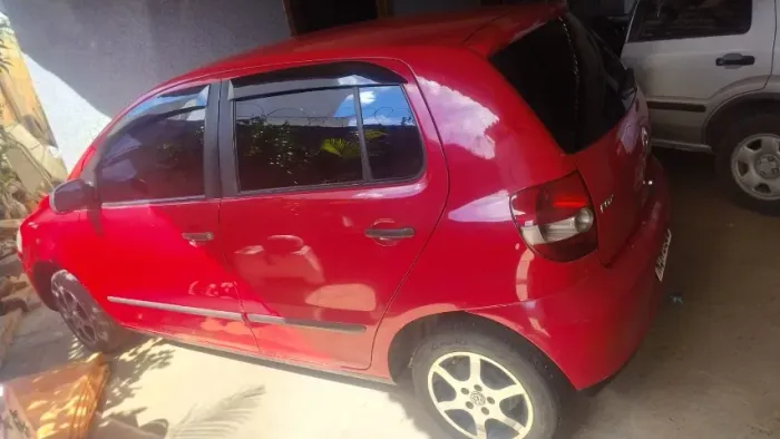 Volkswagen Fox Plus 1.0mi/ 1.0mi Total Flex 8V 3P 2006