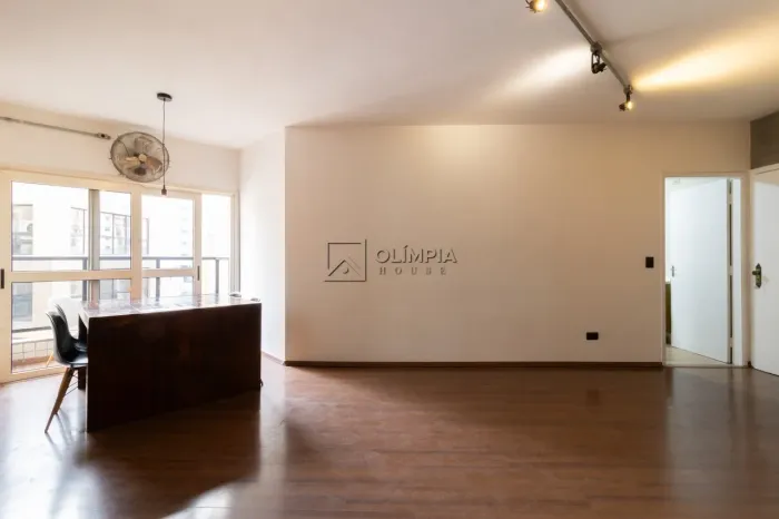 Aluguel Apartamento 3 Dormitórios - 80 m² Vila Olímpia