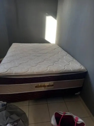 Cama box casal