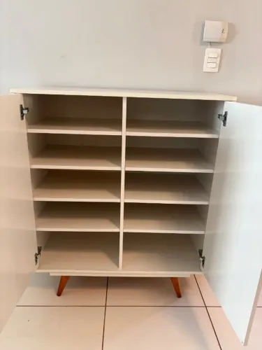 SAPATEIRA RETRÔ 50 2 PORTAS 10 PRATELEIRAS BRANCO - R$ 300 em 3x | RIBEIRÃO PRETO