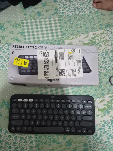 Teclado Bluetooth logitech Pebble keys 2