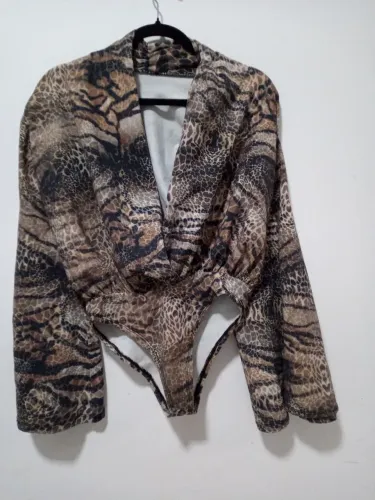 BODY FEMININO NÚMERO GRANDE. 44/46