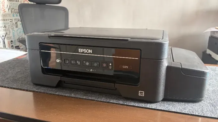 Impressora Epson L375 com defeito
