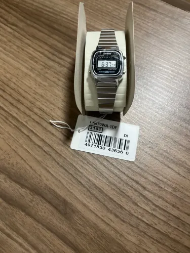Relogio casio vintage feminino La670