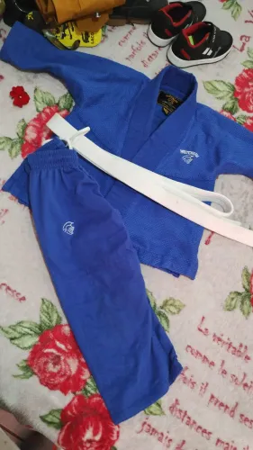 Kimono jiu-jitsu tamanho 3 anos 