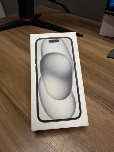15 128GB preto lacrado