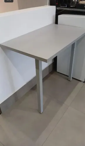 Mesa para escritório