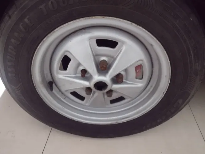 Jogo de rodas opala ss 14 ferro com pneus