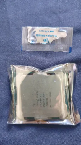 Processador Intel Xeon E5 2680 V4 2,4 GHz 14 núcleos 120 W LGA 2011-3 2680V4 CPU