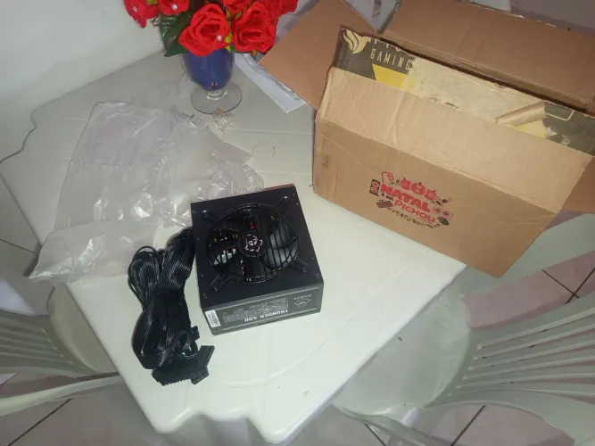 Fonte Thunder 400w, selo 80plus bronze 100% nova