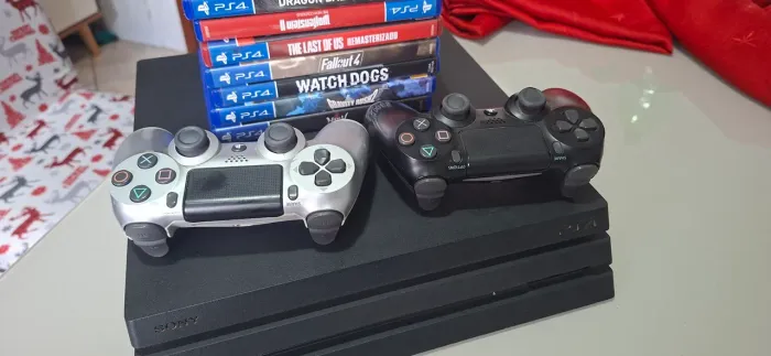 PS4 Pro 1TB
