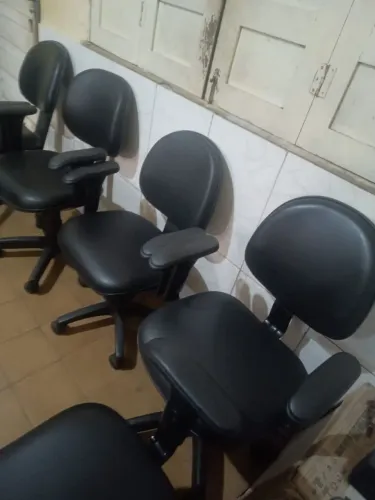 Cadeira giratória de escritório