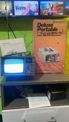 Tv e rádio antiguidade funcionando anos 80