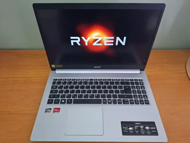 Notebook accer Aspire 5 Ryzen 7 5700u 8gb Ram