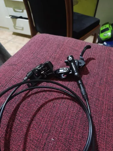 Freio Shimano m6100 trazeiro