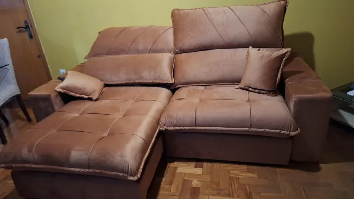 Sofa retrátil 2.5mt semi novo