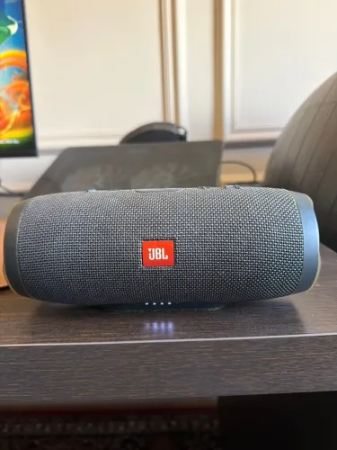 JBL Charge 3
