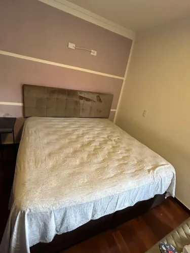 Cama King Size Baú