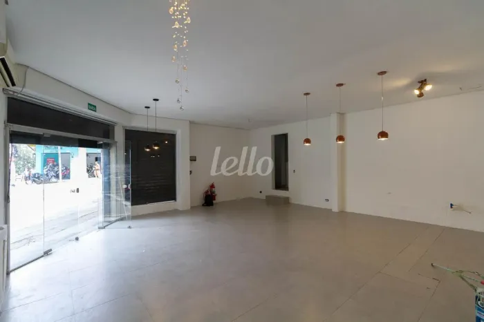 Comercial para alugar no(a) Água Branca