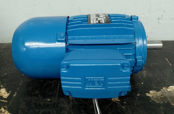 Motor freio trifásico 3 cv 1700 rpm modelo 90 weg