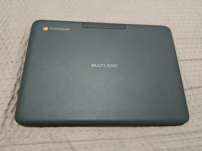 Chrome book em estado de novo