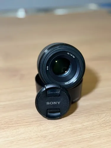 Lente Sony FE 50mm F1.8 Full Frame E-Mount Original