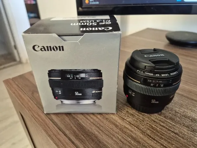Canon EF 50mm f/1.4 USM - Lente Profissional