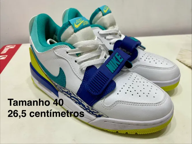 Tênis Nike Air Legacy 312