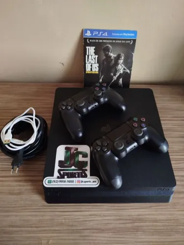 Playstation 4 Slim 1TB - à venda