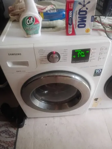 Lava e seca Samsung