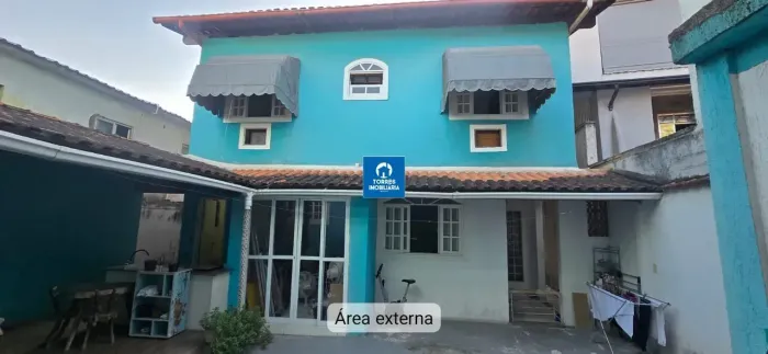 2 Casas no Paraíso (7 quartos, garagem)
