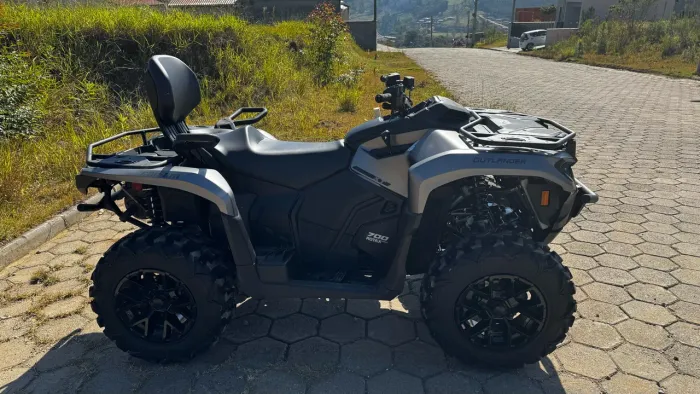 BRP Can-Am Outlander MAX XT 700 4X4 Quadr. 2026
