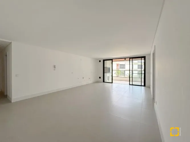 Apartamento - 3 suítes - 2 vagas - João Paulo - Florianópolis - Santa Catarina