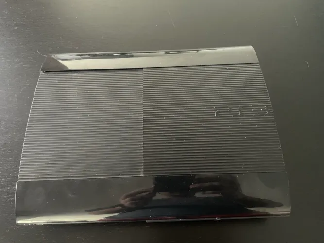 Ps3 super slim com controles e cabos originais/ LEIA A DESCRIÇÃO!!