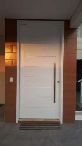 Portas De Alumínio (vários modelos) Sob Medida