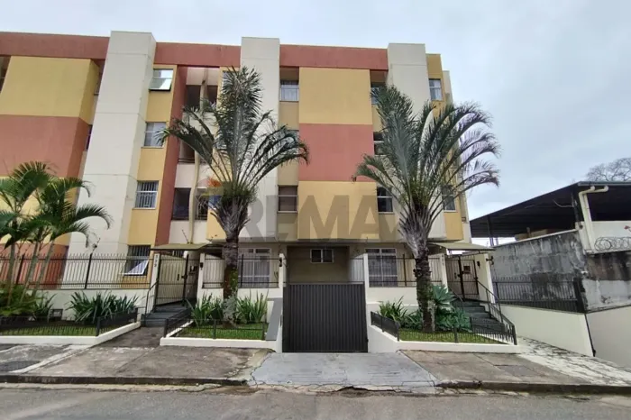 Apartamento 2 Quartos e garagem no bairro Santa Helena em Juiz de Fora!