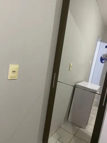 Espelho com quase 2 metros 