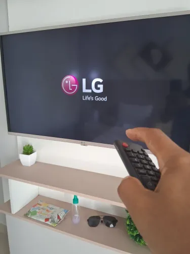 TV Smart 40 polegadas LG