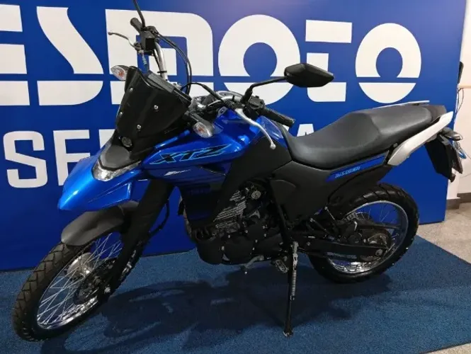 XTZ 250 LANDER CONNECTED 2024/2025
