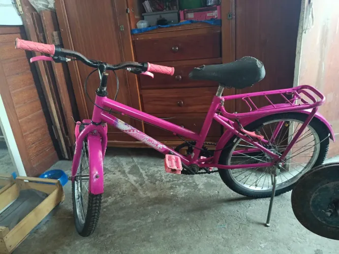 Bicicleta infantil da Barbie usada mais bom para uso